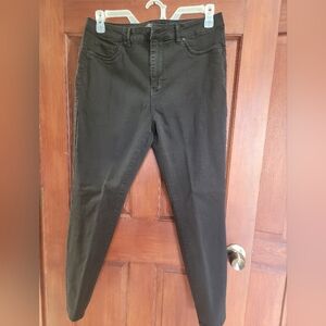 Women's Black Jeans